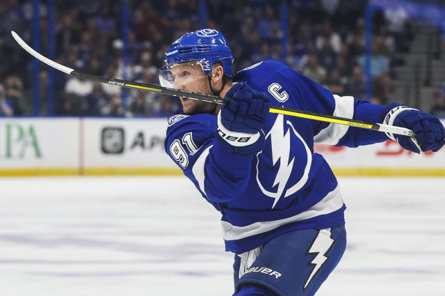 RECAP: Steven Stamkos returns to ice for Lightning's Game 3 win