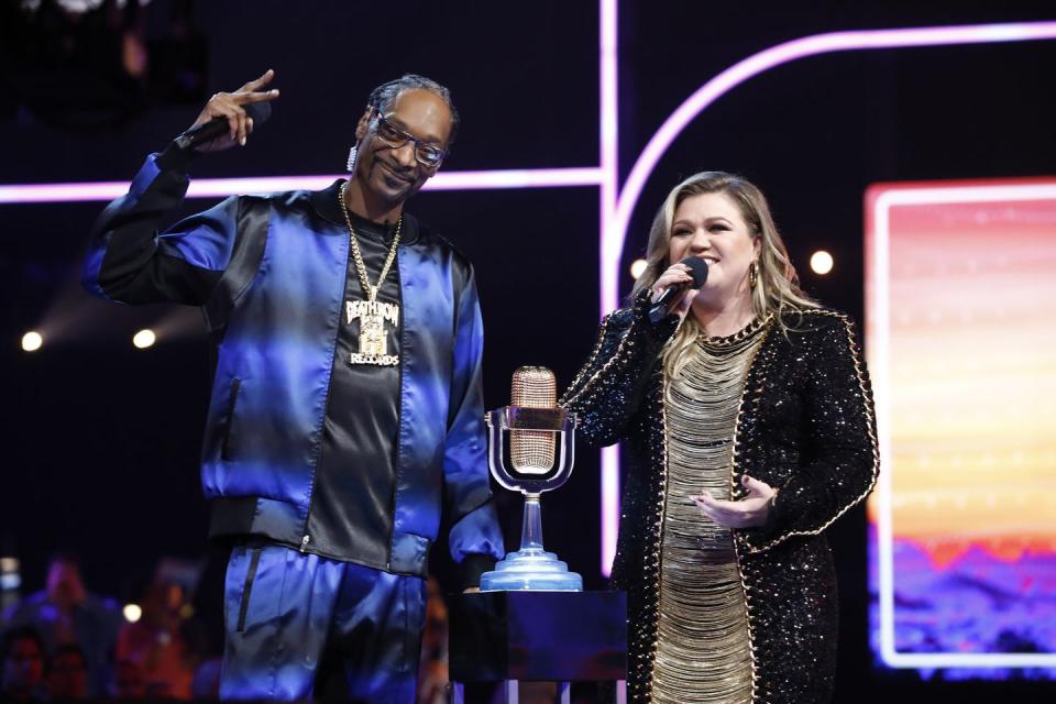 <i>American Song Contest</i> With Snoop Dogg