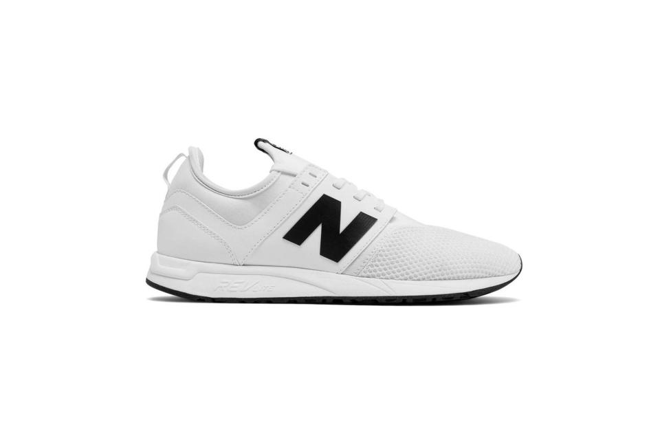 New Balance 247 Classic in White