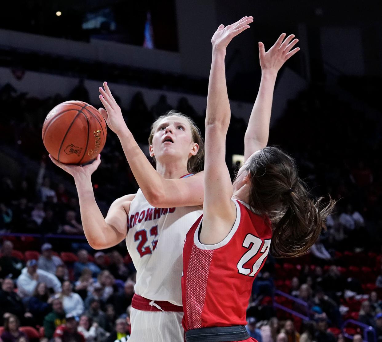 Natalie Kussow, left, helped lead Arrowhead to a 27-3 record and its first state title in over three decades.