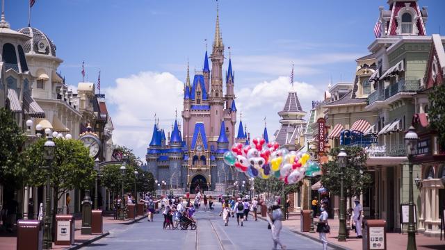 10 Things You Can Do with $10 or Less at Disney World