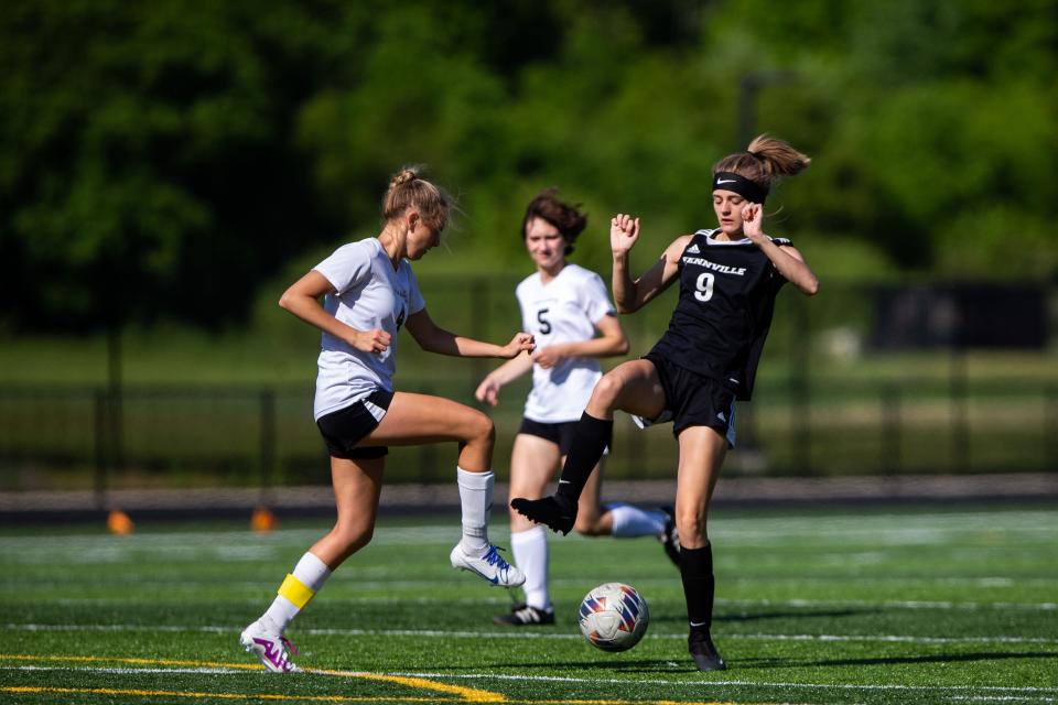 Fennville's Ellie Merson challenges the ball during a game against Delton Kellogg Friday, May 26, 2023, at Fennville High School. 