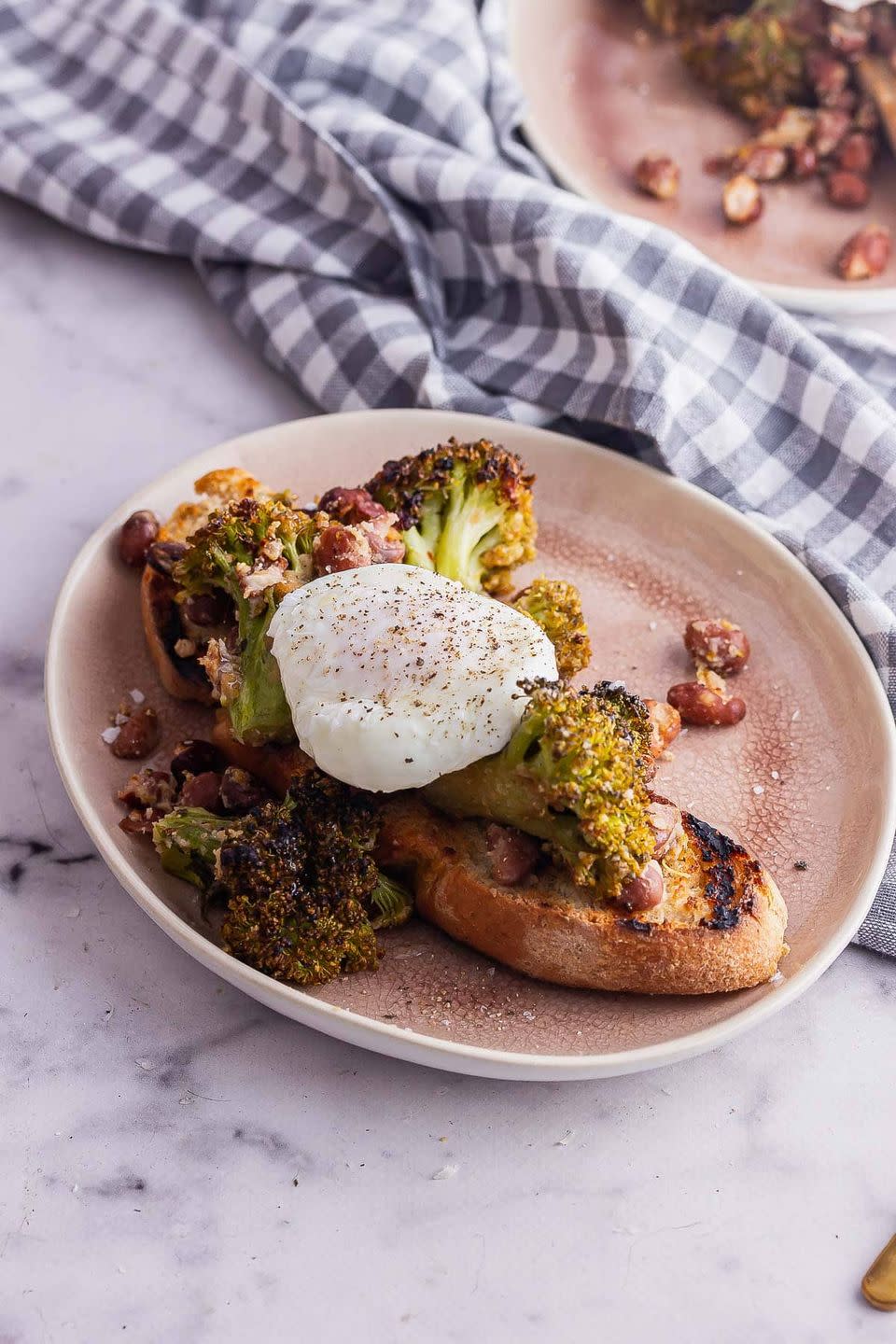 <p>Get the <a href="https://thecookreport.co.uk/roasted-broccoli-toasts/" rel="nofollow noopener" target="_blank" data-ylk="slk:Miso Roasted Broccoli & Bean Toasts;elm:context_link;itc:0;sec:content-canvas" class="link ">Miso Roasted Broccoli & Bean Toasts</a> recipe.</p><p>Recipe from <a href="https://thecookreport.co.uk/" rel="nofollow noopener" target="_blank" data-ylk="slk:The Cook Report;elm:context_link;itc:0;sec:content-canvas" class="link ">The Cook Report</a>. </p>