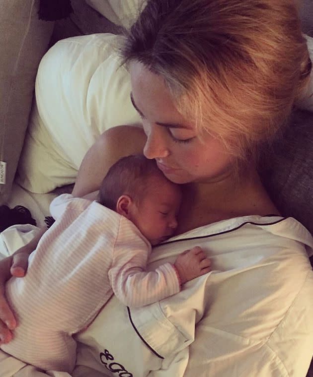 Elle cuddles her newborn baby girl, Jagger Rose. Image: Supplied.