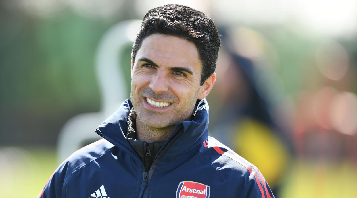  Arsenal manager Mikel Arteta takes a training session at the club's training ground on April 20, 2023 in London Colney, United Kingdom. 