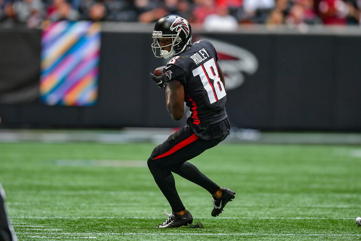 Calvin Ridley: Atlanta Falcons star to 'step away from football