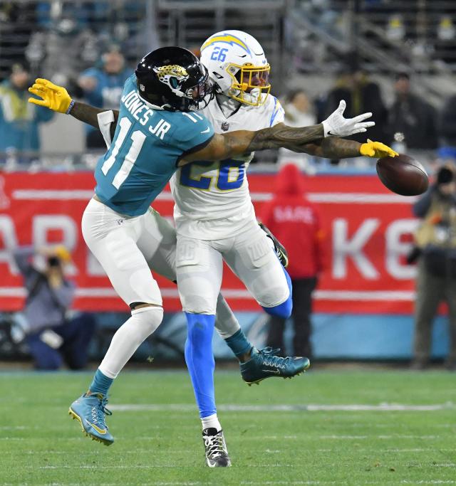 NFL playoffs: Jaguars rally from 27-point deficit, eliminate Chargers