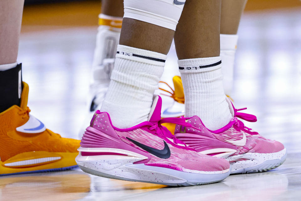 Tennessee's Rickea Jackson wears low top shoes during a women's NCAA Tournament game against Toledo, Monday, March 20, 2023 in Knoxville, Tenn. Glance down at the footwear the players are lacing up in the men’s and women’s NCAA Tournaments these days and almost everyone is wearing some version of a low-top sneaker. (AP Photo/Wade Payne)