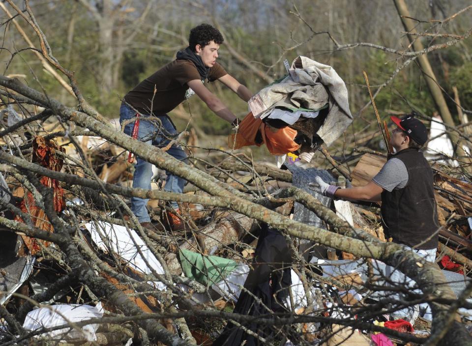 Tormentas y tornados dejan 19 muertos en el sur de EEUU