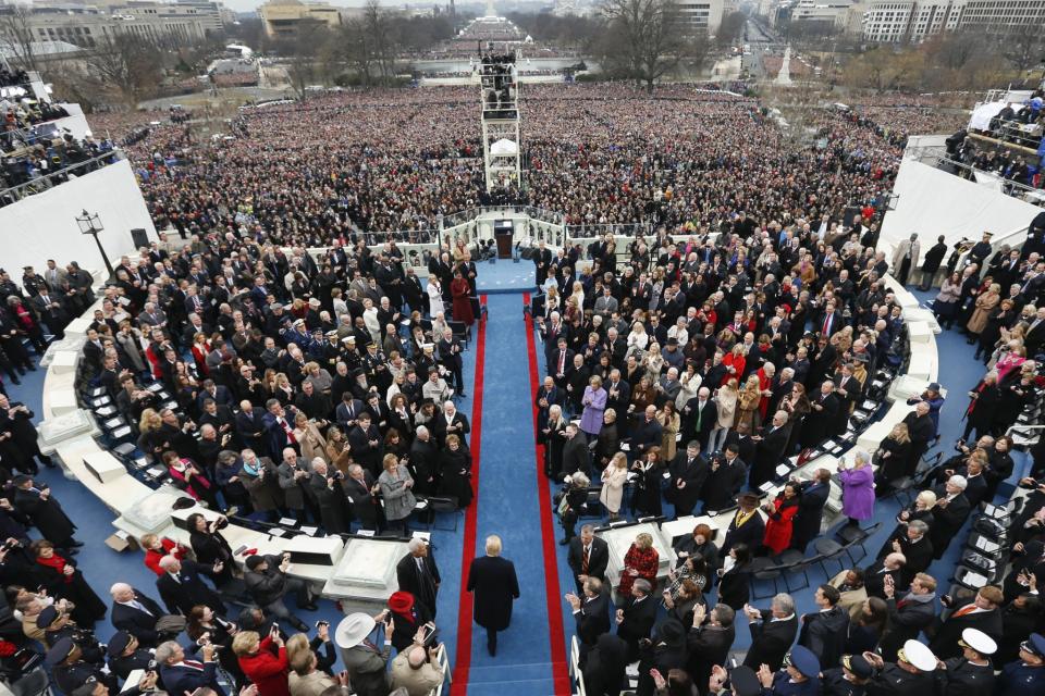 <p>Donald Trump schreitet zum Rednerpult (Bild: AP Photo/Carolyn Kaster) </p>