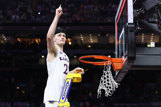 Kansas' Christian Braun to remain in NBA draft 2022 process