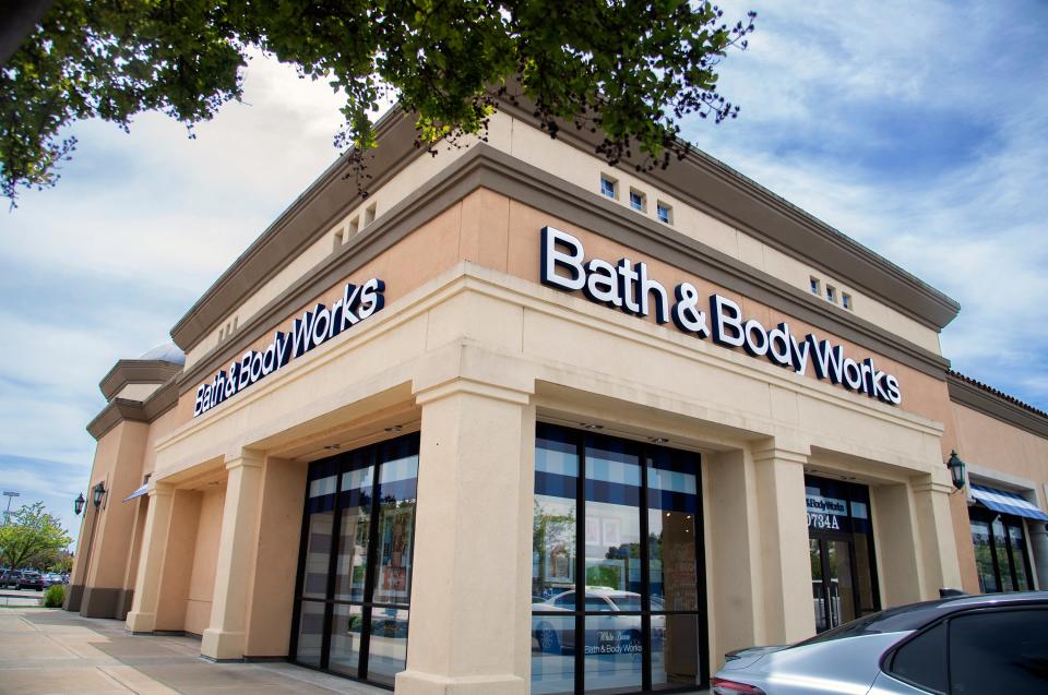 (Apr. 17, 2024) A new Bath and Body Works has open at the Park West Places Shopping Center in north Stockton.