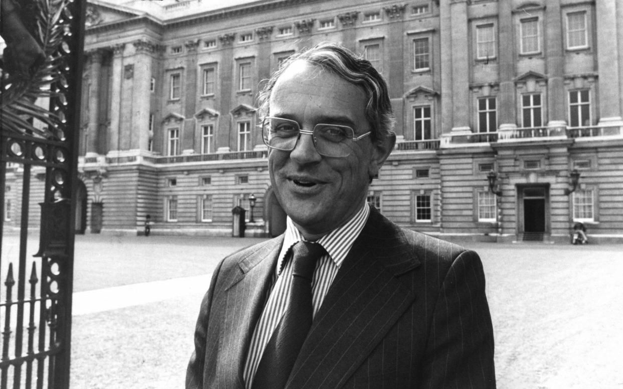 Michael Shea, then the Queen's press secretary, in 1987 - PA