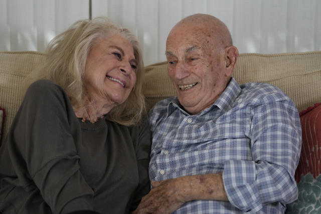 80 years after D-Day, a World War II veteran is getting married