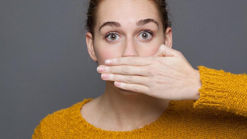 Beber orina significa para muchas personas romper con viejos condicionamientos arraigados. Y una gran desventaja del ‘tratamiento’ es el sabor y olor de la orina, muy fuertes. .(Foto: Getty) (Foto: Getty)