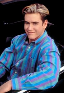 Mark-Paul Gosselaar Critiques Himself While Rewatching Saved by the Bell