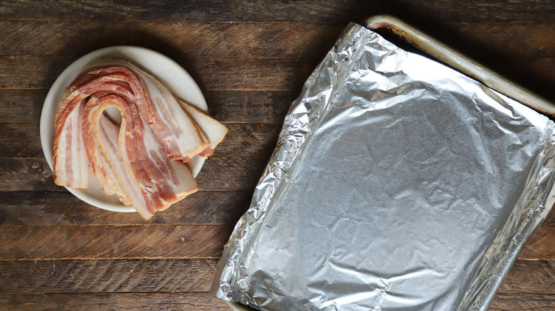 Tray with foil and bacon