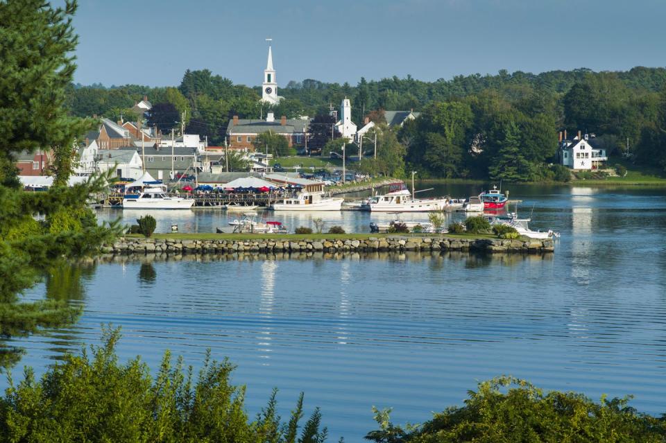 21) Damariscotta, Maine