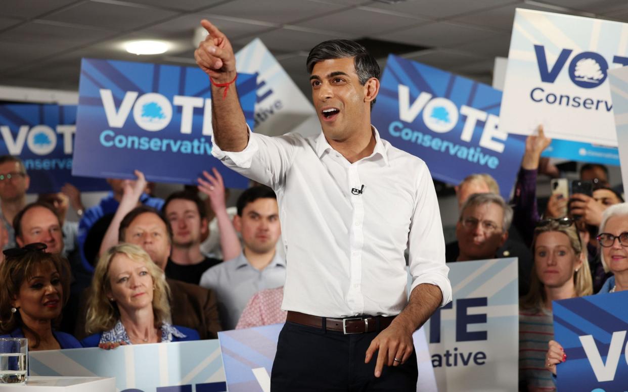 Rishi Sunak campaigns in Amersham, Buckinghamshire