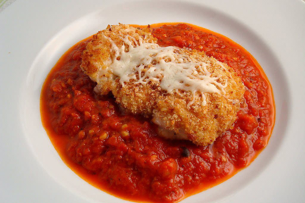 Light chicken parmesan