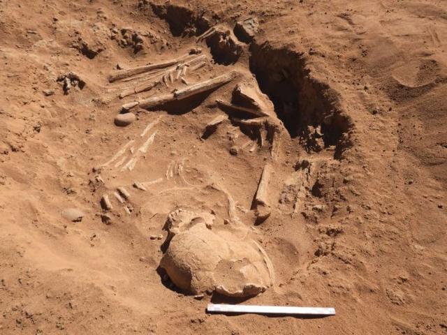 7,000-year-old cemetery — with bone tools — uncovered in Sudan. Take a look