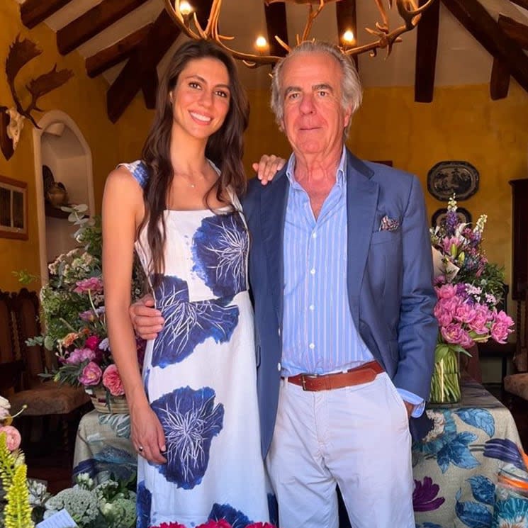 Ana Cristina con su padre, Fernando Portillo