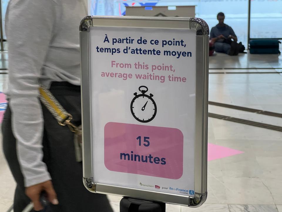 The queue at Paris Charles de Gaulle (The Independent/Simon Calder)