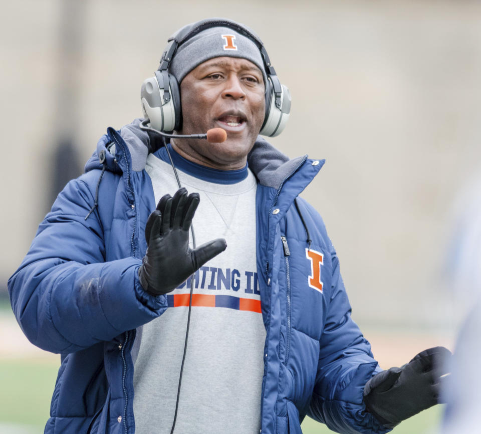 Illinois head coach Lovie Smith shouts from the sideline during the second quarter of an NCAA college football game against Wisconsin in 2017. (AP)