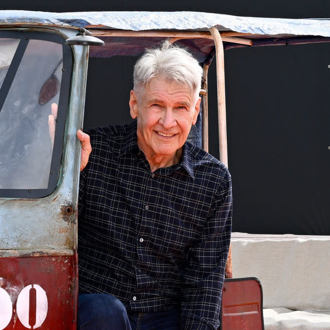 Harrison Ford adora ser mayor y no anhela volver a ser joven credit:Bang Showbiz