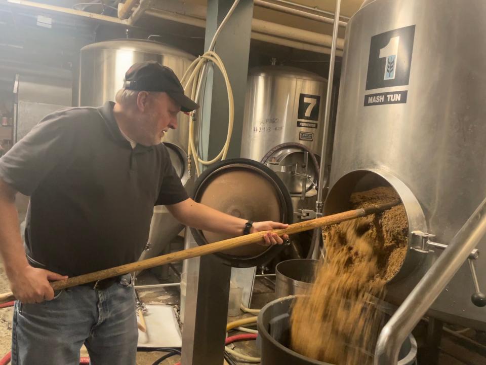 Gary Cox, who won Barley's Brewing Company's 2022 homebrew contest, brews his winning beer, Paddler's Comet Pale Ale. The sudsy libation will be tapped at this year's competition, which takes place at Brewcadia (upstairs from Barley's) on Sunday.