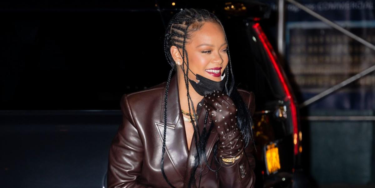 Rihanna wears see-through pants to her mom's birthday dinner