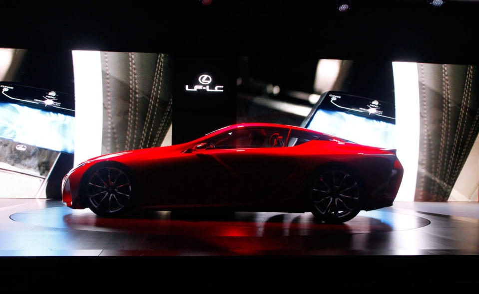 Designed by the Calty Design Research facility in California, the LF-LC concept features an Advanced Lexus Hybrid drive, touted to deliver both performance and fuel efficiency. The 2 2 takes visual cues from both the Lexus LFA and the newly redesigned GS, and possibly offers a glimpse into a next-generation SC.