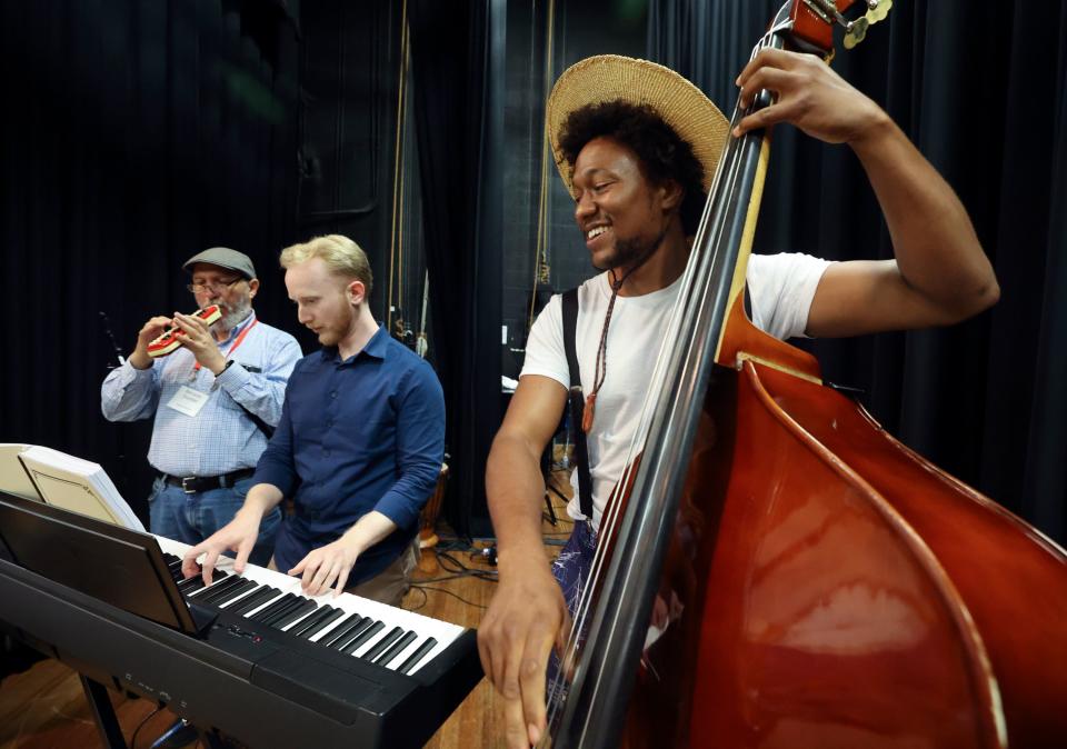 Bernardo Guzman, Brent Morden and B.E. Farrow jam together with other musicians during the Braver Angels National Convention at Gettysburg College in Gettysburg on Friday, July 7, 2023. | Kristin Murphy, Deseret News