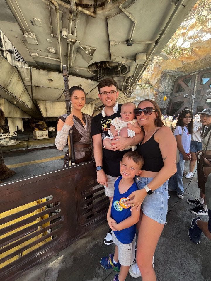 Nicole Horton and her family meet Rey at Hollywood Studios in Disney World on July 19.