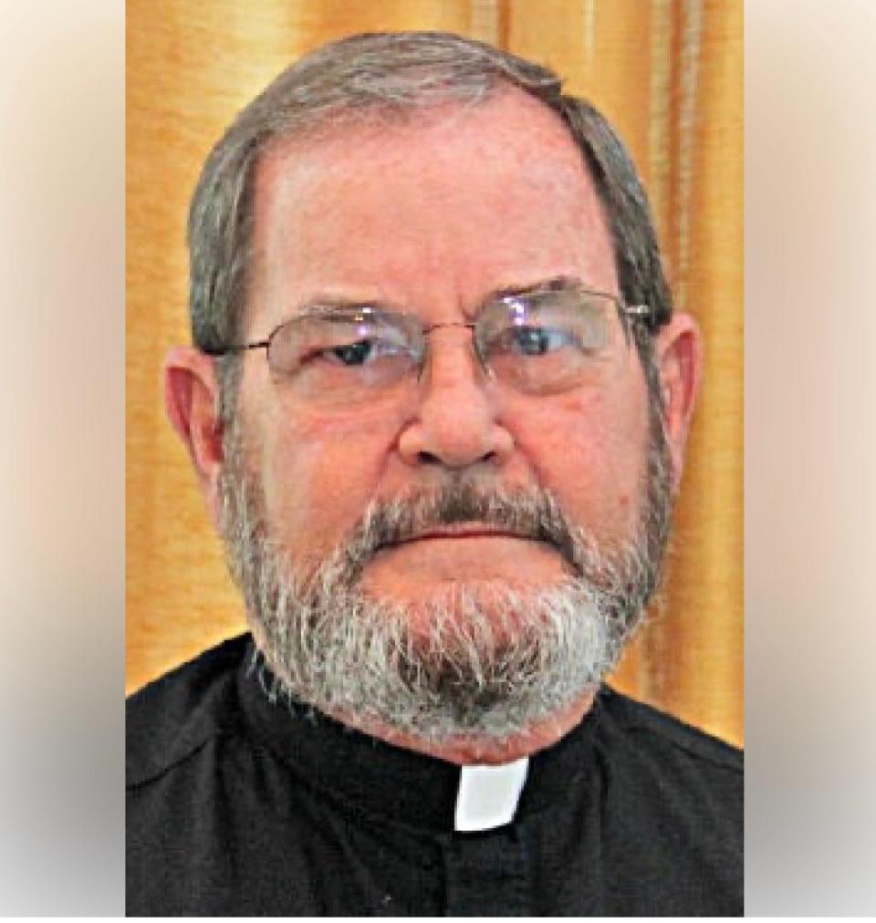 Father Robert 'Bob' Hoeffner
