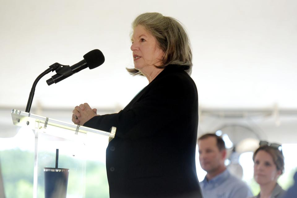 Lori Boyer, CEO of Jacksonville's Downtown Investment Authority, addresses the audience during a groundbreaking ceremony for the new Rivers Edge development on May 25, 2021.