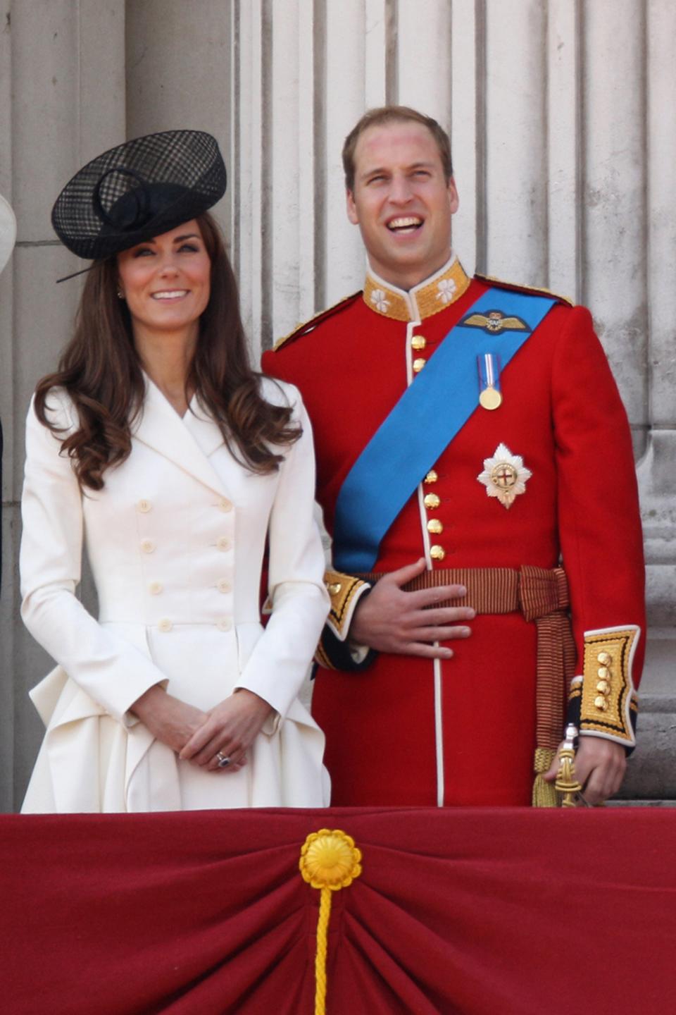 LONDON, ENGLAND - JUNE 11: Catherine; Duchess of Cambridge and Prince William; Duke of Cambridge join HM Queen Elizabeth II to celebrates her official birthday by taking part in the Trooping the Colour parade on June 11, 2011 in London, England. The Duke and Duchess of Cambridge will join other members of the royal family to take part in the ceremony which has marked the official birthday of the British sovereign since 1748. (Photo by Oli Scarff/Getty Images)