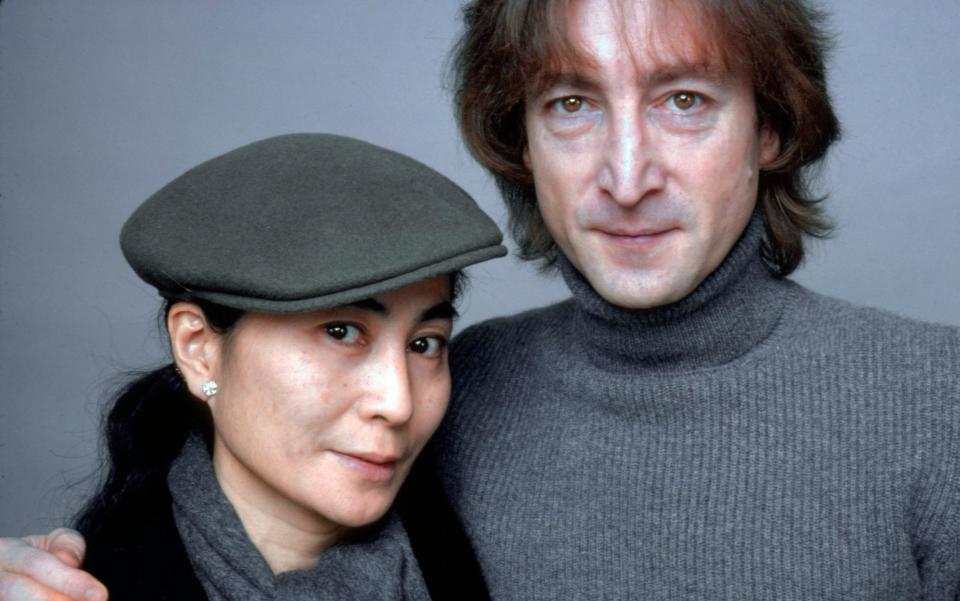 John Lennon And Yoko Ono photographed on November 2, 1980 - Jack Mitchell /Getty