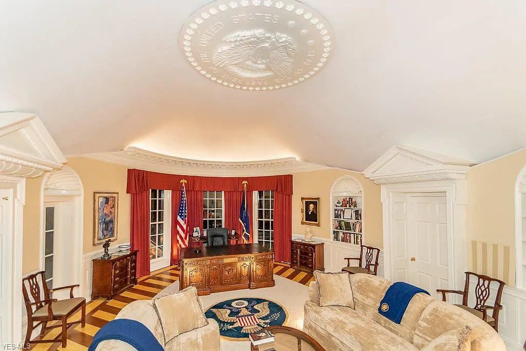 room on a property listing that looks like the oval office
