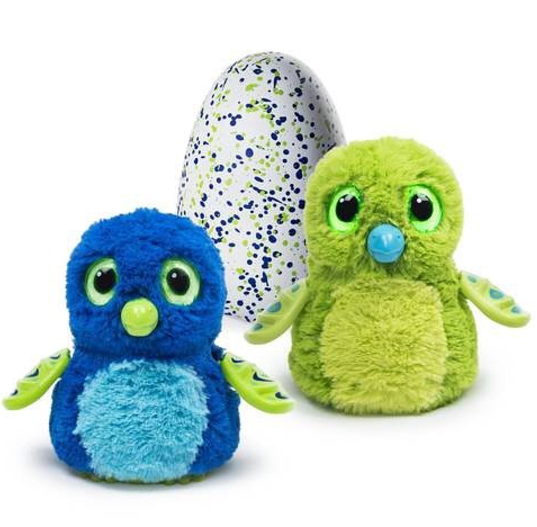 <p>Los Hatchimals tienen un precio regular de 59.99 dólares. Sin embargo, dada la demanda mundial del producto, sitios como eBay o Amazon lo han llegado a ofertar hasta en 250 dólares. </p>