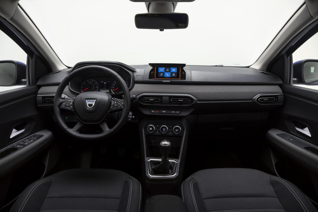 Dacia Sandero interior