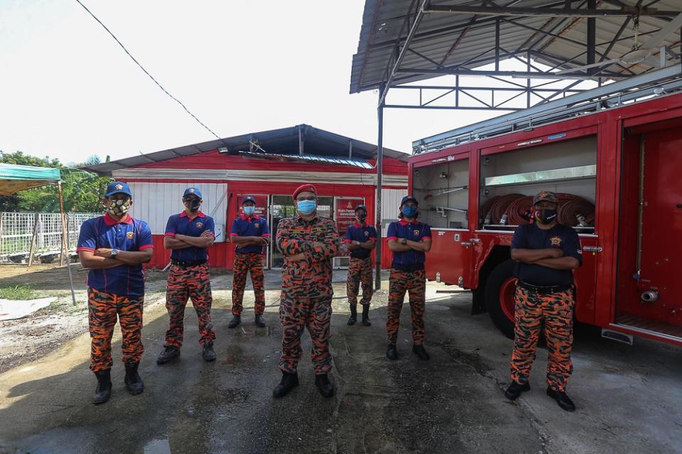 The local volunteer firefighters group — also known as Pasukan Bomba Sukarela — was formed solely to assist local fire departments in handling emergencies. — Picture by Mohd Yusof Mat Isa