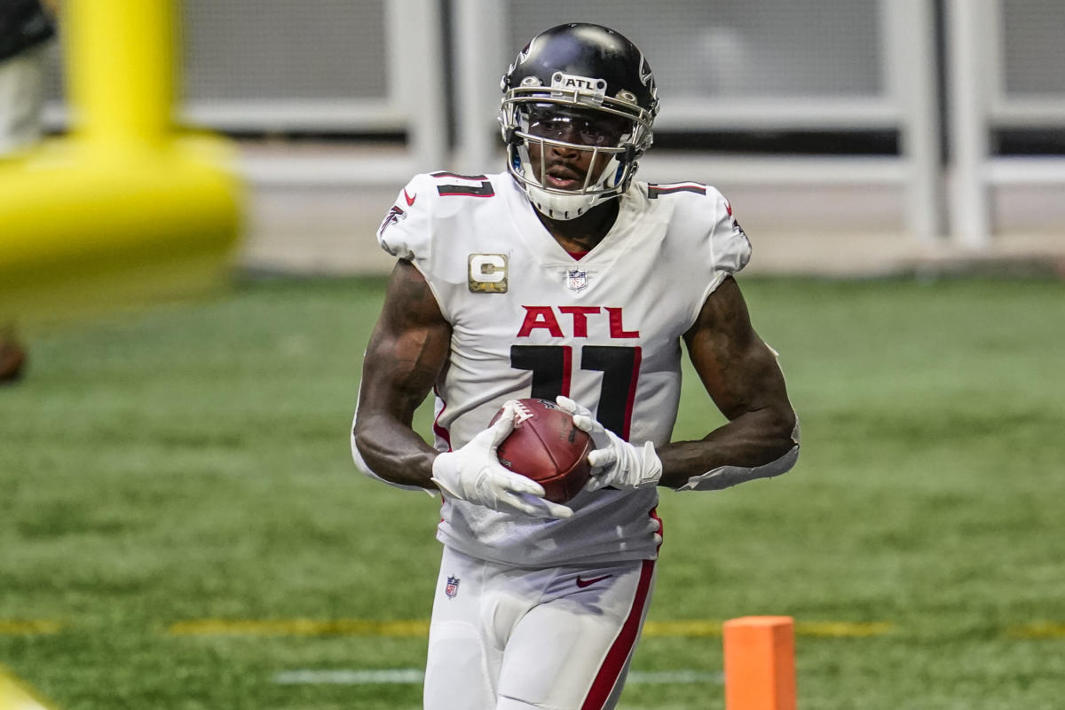 Buccaneers To Sign WR Julio Jones