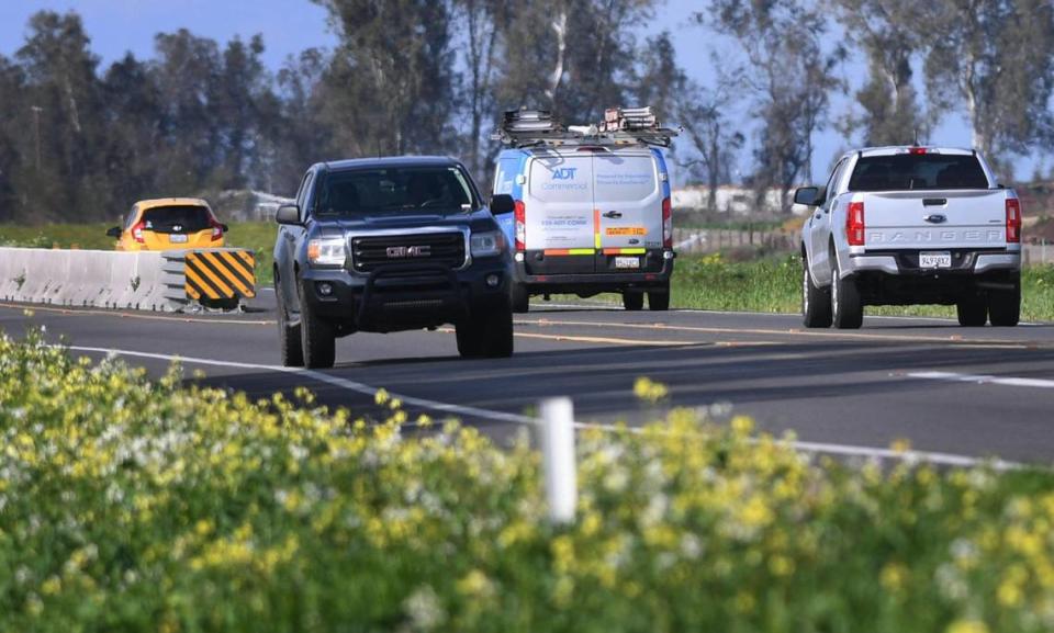 Traffic passes on single lanes at a divided State Route 41 near Riverdale, Thursday, March 23, 2023.