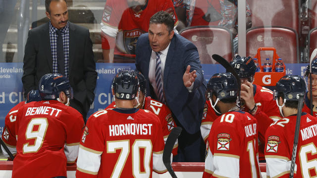 NHL: Panthers coach denies rumor players were at strip club