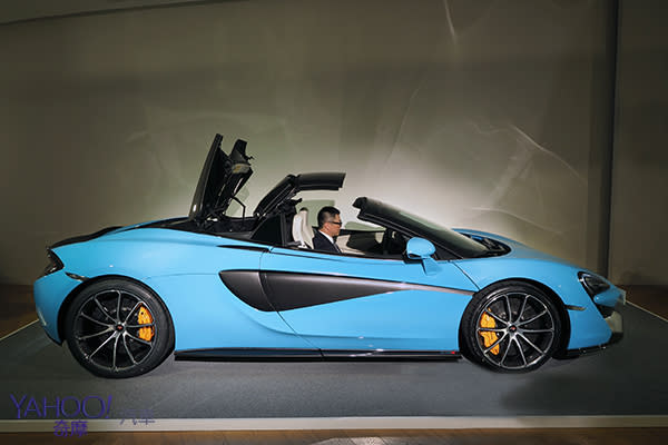 振翅高飛、舍我其誰？McLaren 570S Spider率性抵台