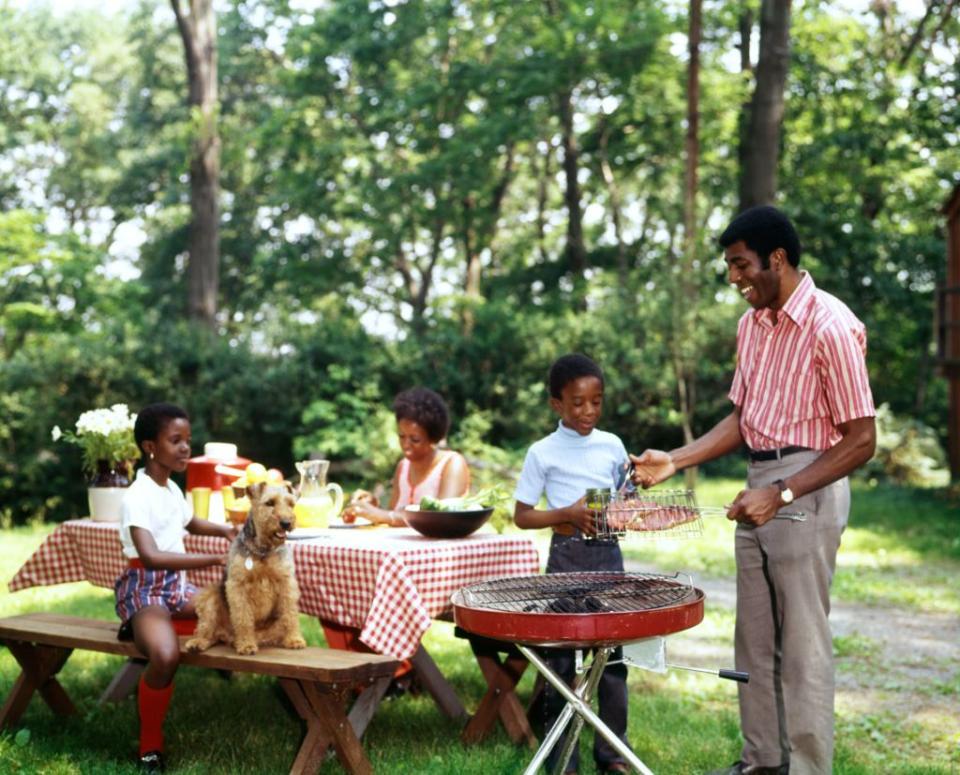 Family BBQ: 1970