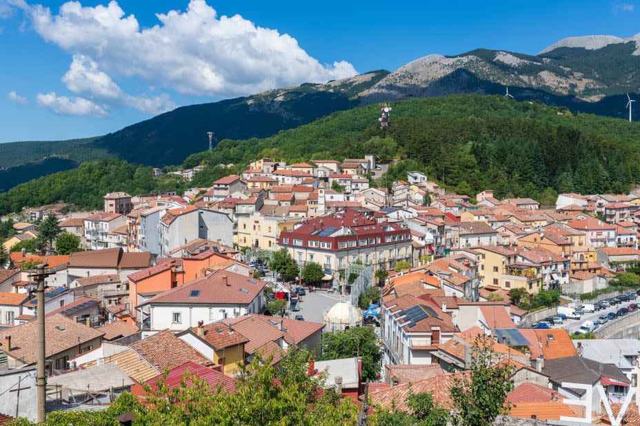 Latronico se encuentra en la región de Basilicata, Italia. Crédito: casalatronica.eu