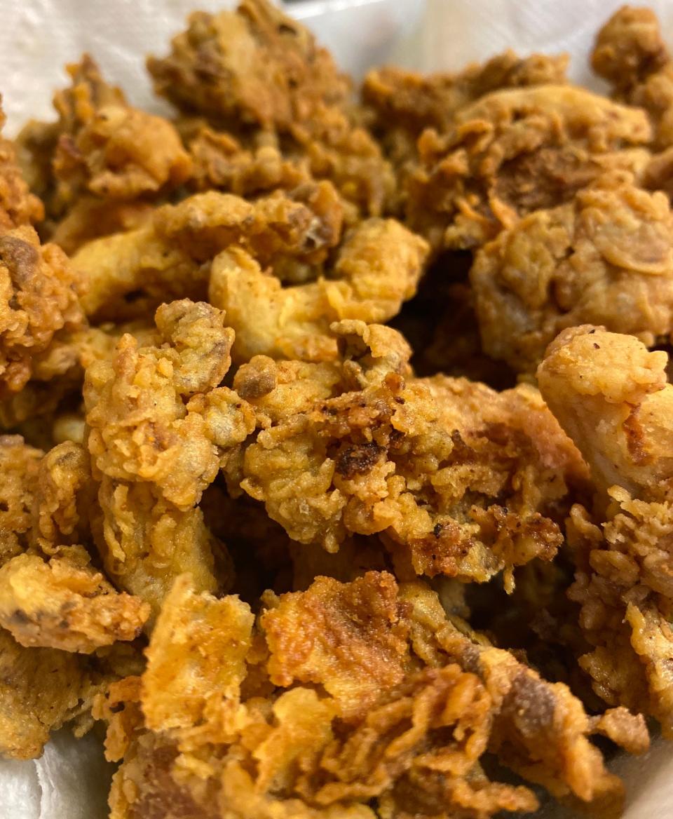 Vegan Soul's fried "chicken" is crunchy, delicious and all-vegan.
