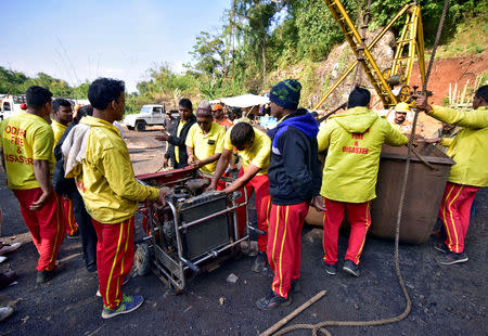 Rescuers prepare a water pump at the site of a coal mine that collapsed in Ksan, Meghalaya, December 29, 2018. REUTERS/Anuwar Hazarika/Files